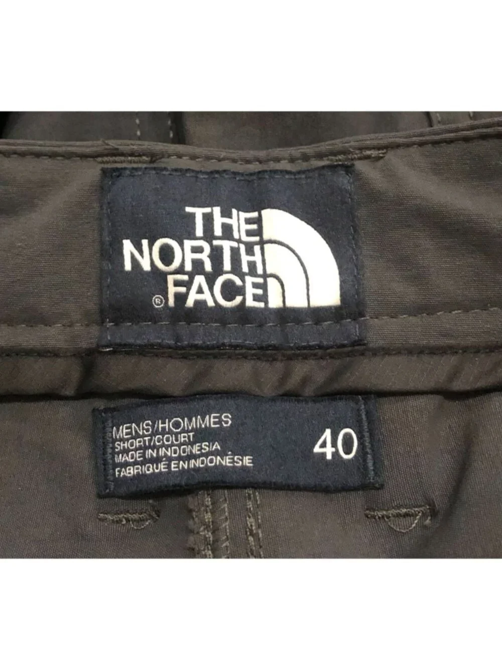 The North Face Mens Size 40 Short Charcoal Gray Flat Front Casual Pants 40x30